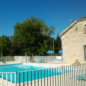 https://camping-les-rives-du-cou.midi-pyreneeshotels.com